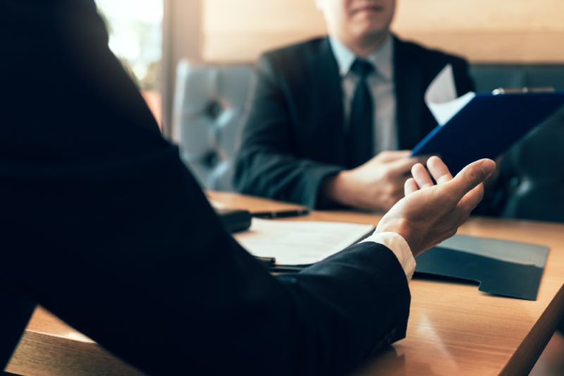 lawyers discussing a case